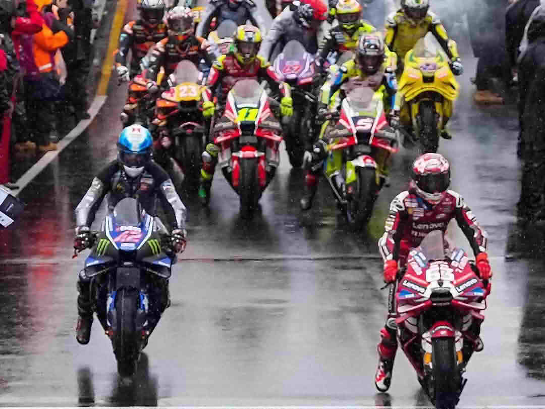 Marc Márquez Menang Sprint, Martin Cedera, MotoGP Australia Batal!